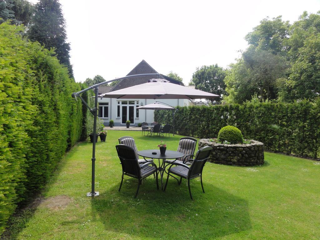 B&B Appartementen Engelenhof Stevensweert Exterior photo
